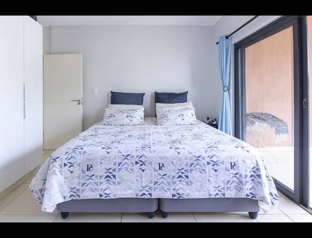 1 BEDROOM APARTMENT FOR SALE IN UMHLANGA RIDGE